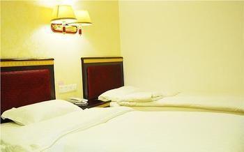 Hecheng Business Hotel Shaoguan Екстериор снимка
